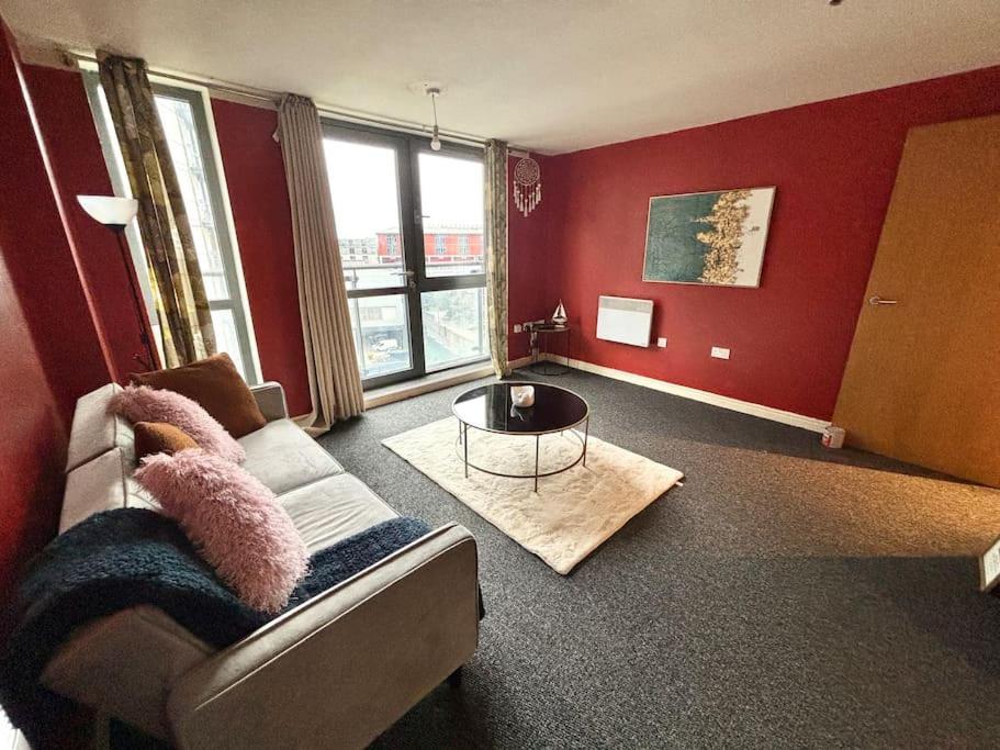 Luxury Apartment In The Heart Of Birmingham City! Екстериор снимка