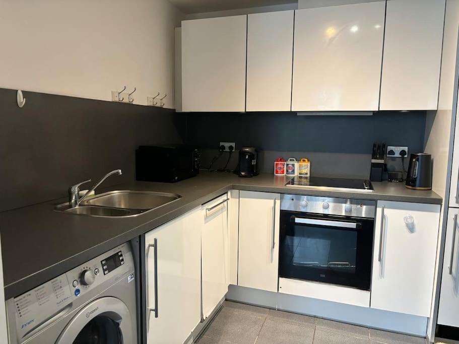 Luxury Apartment In The Heart Of Birmingham City! Екстериор снимка